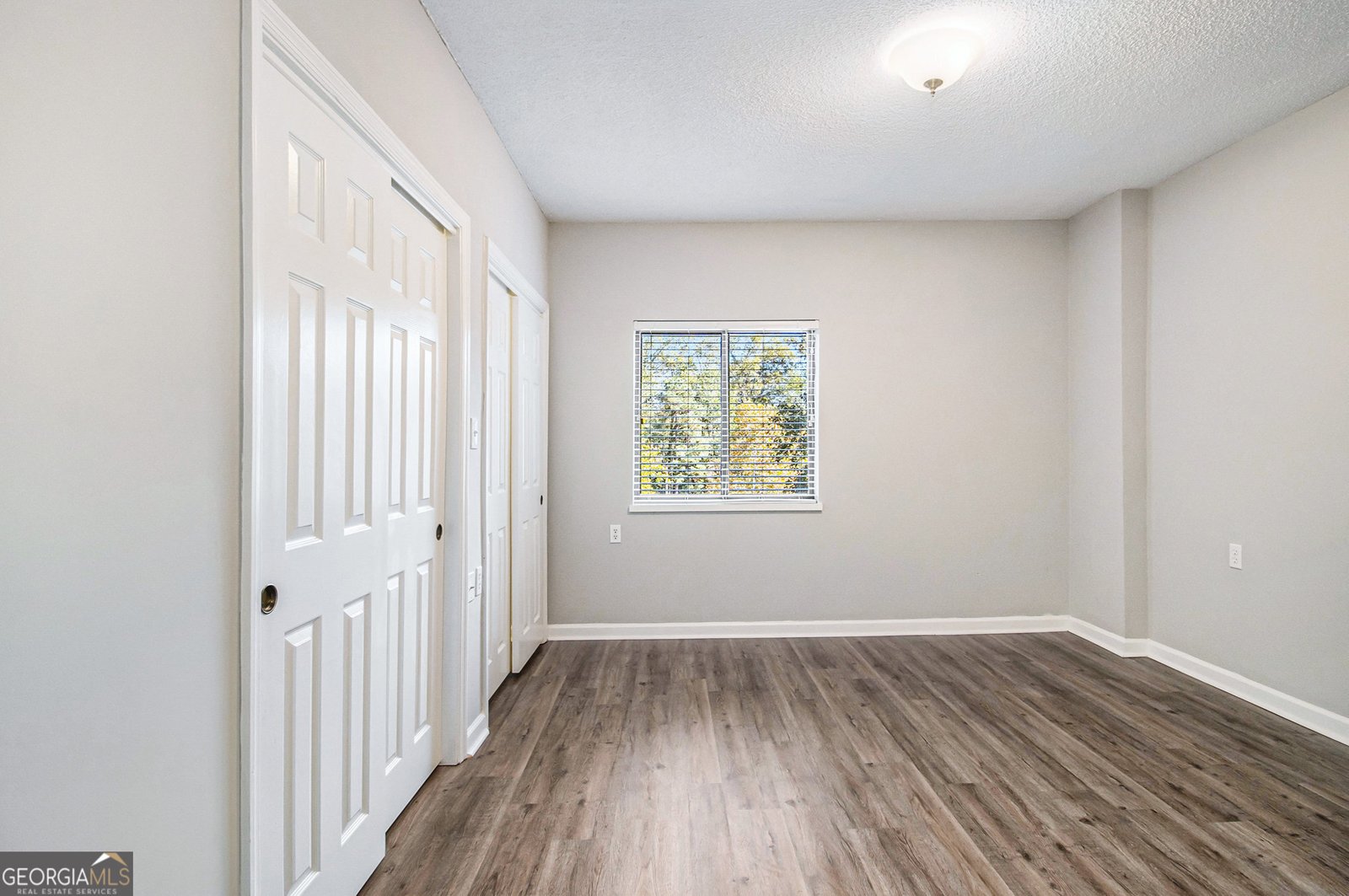 1800 Clairmont Lake Decatur - 22