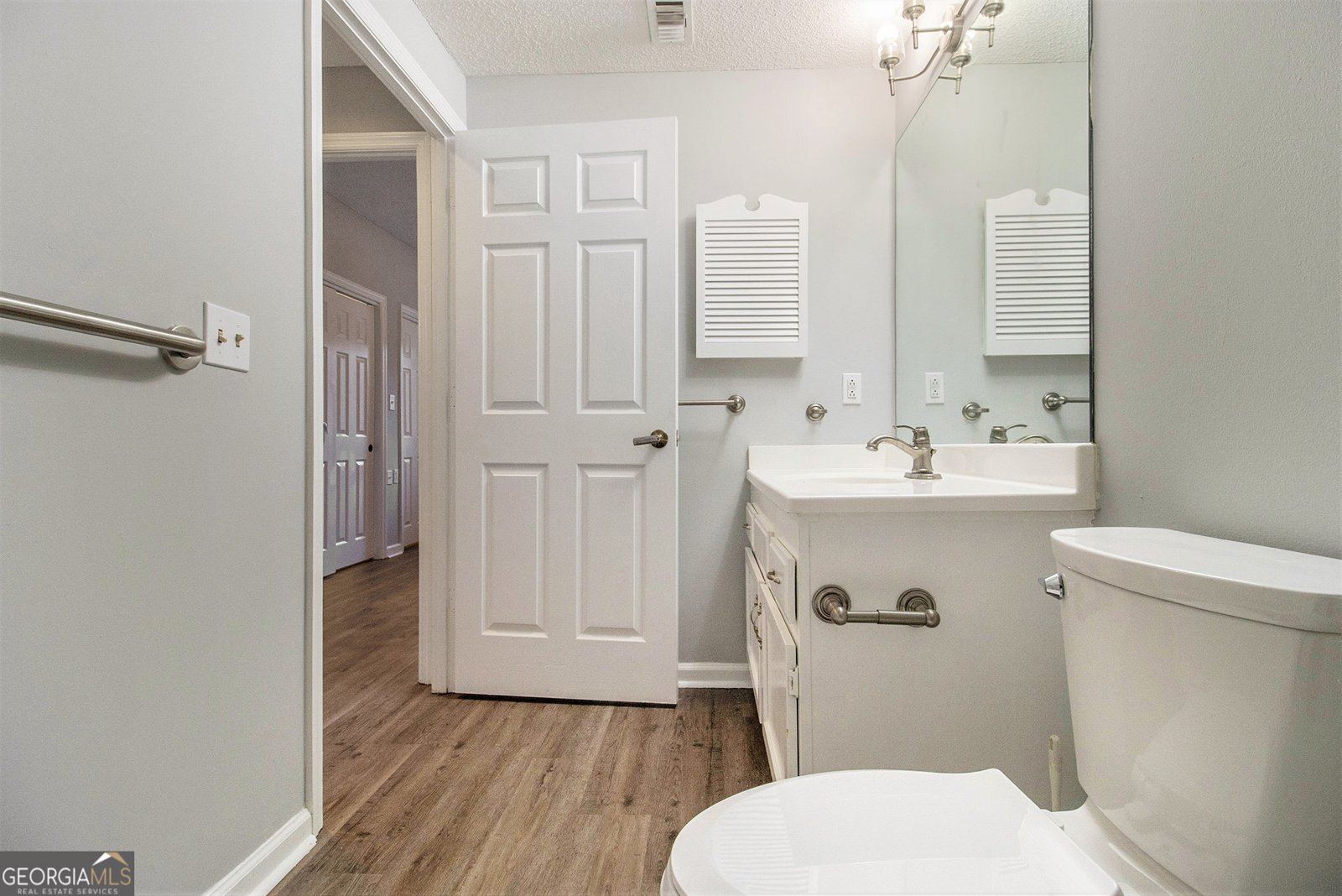 1800 Clairmont Lake Decatur - 25