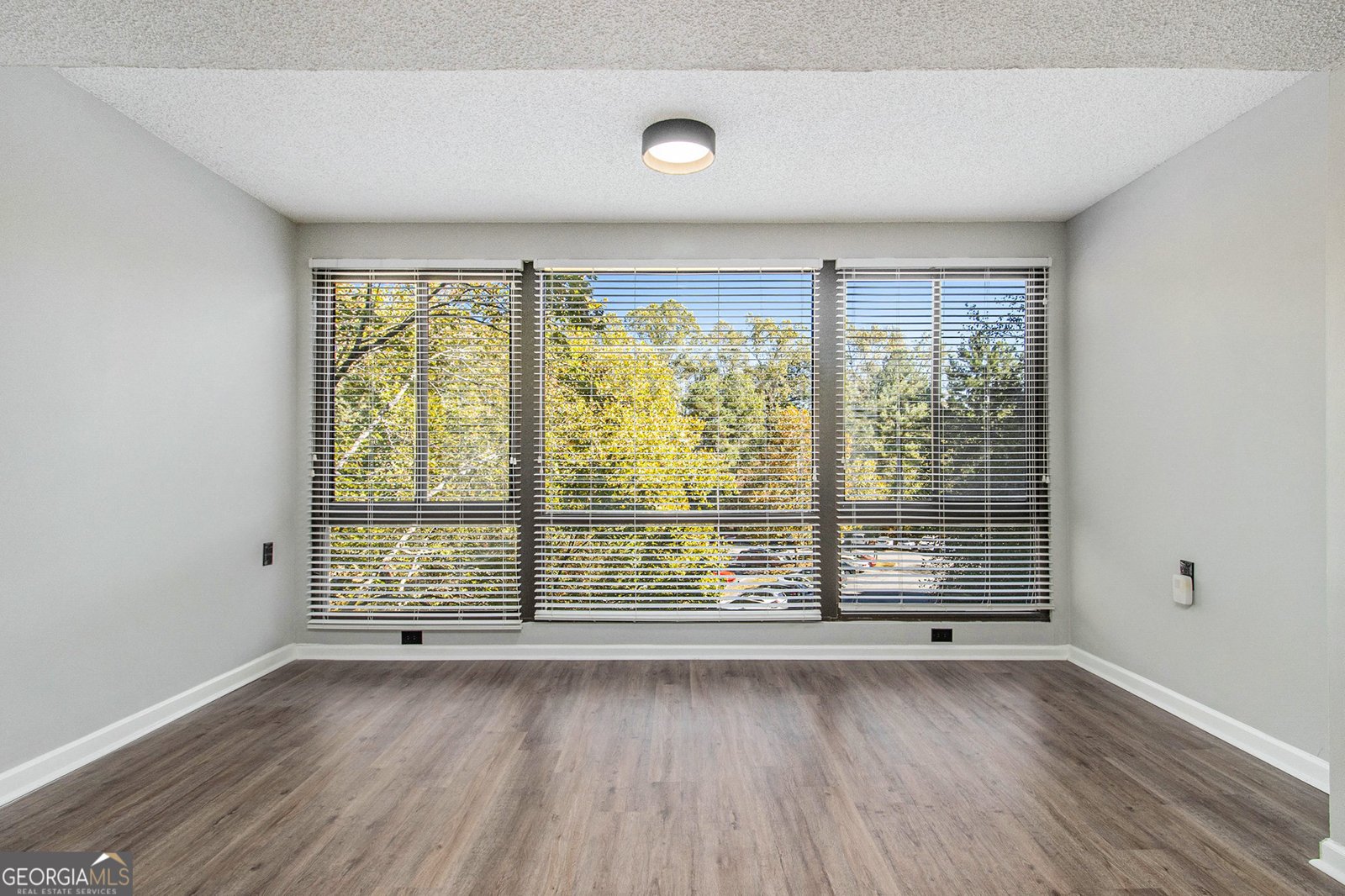 1800 Clairmont Lake Decatur - 5