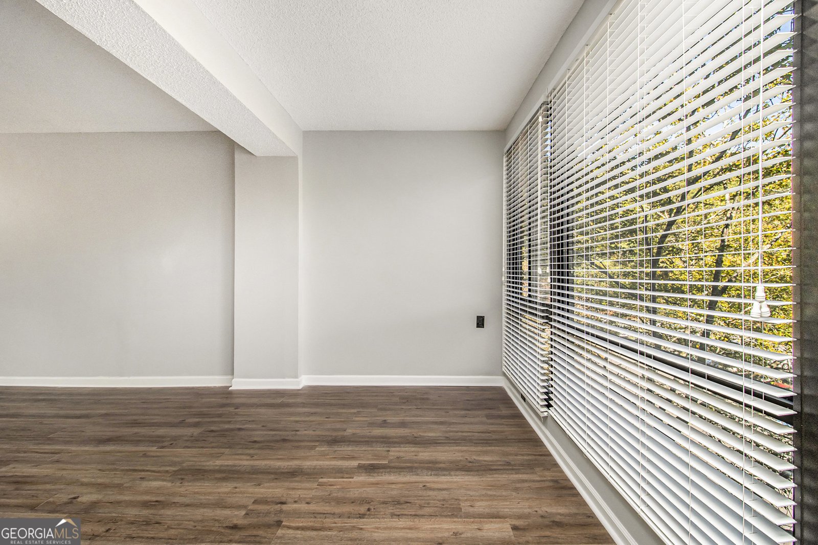 1800 Clairmont Lake Decatur - 8