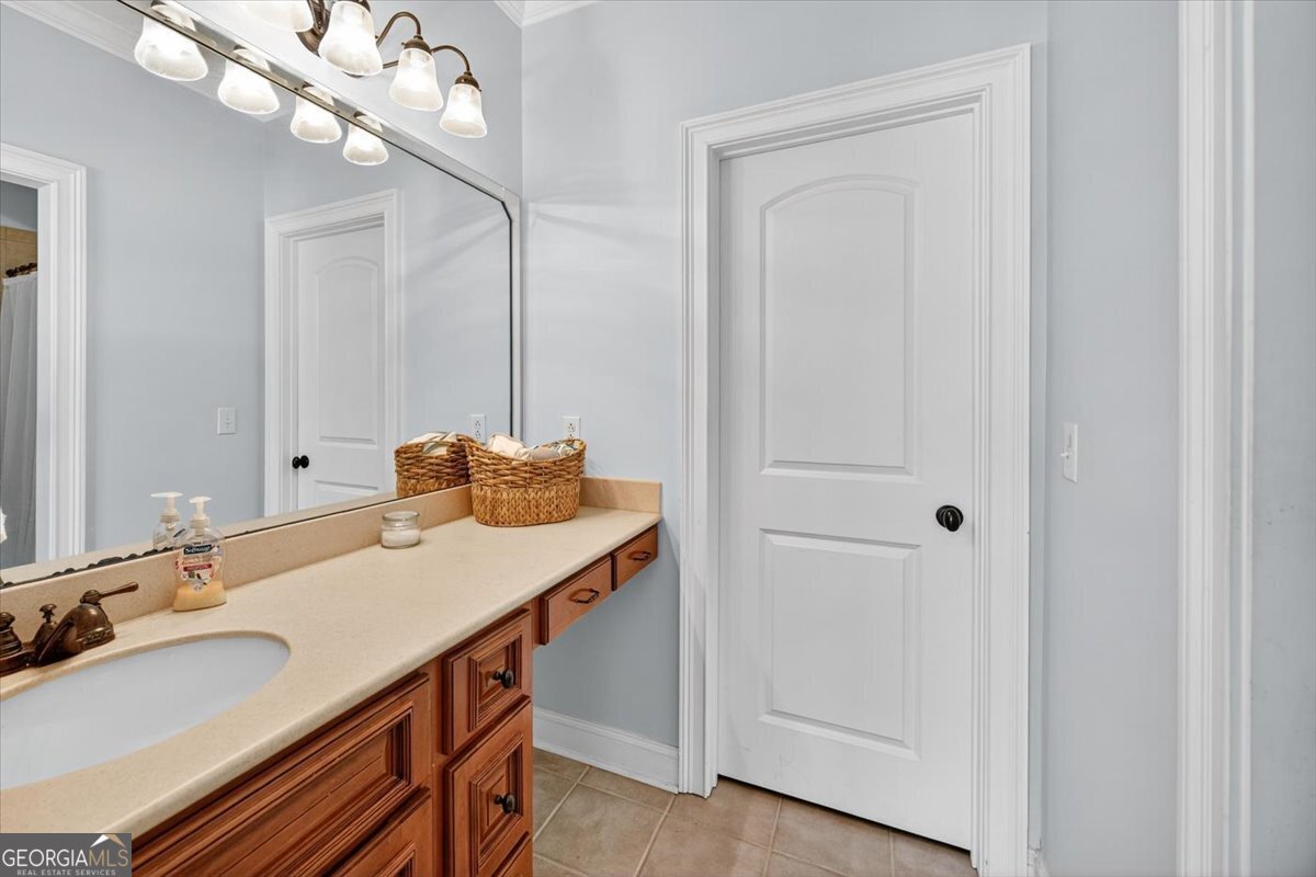 208 Crystal Drive Byron - 49