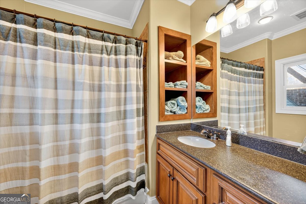 208 Crystal Drive Byron - 52