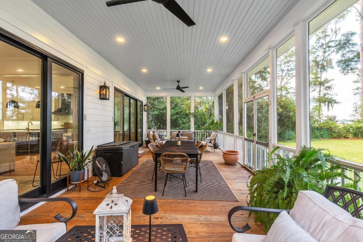 822 Dancy Avenue Savannah - 23