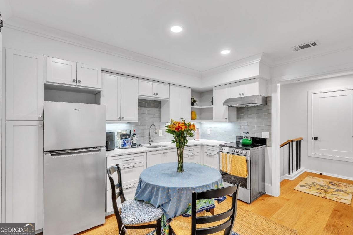 822 Dancy Avenue Savannah - 64