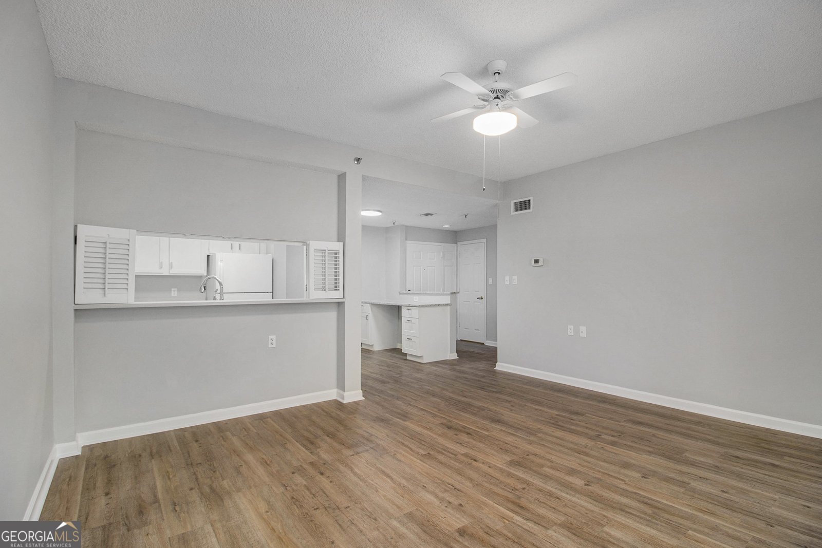 1800 Clairmont Lake Decatur - 13