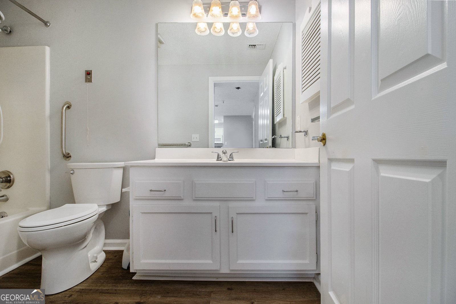 1800 Clairmont Lake Decatur - 22