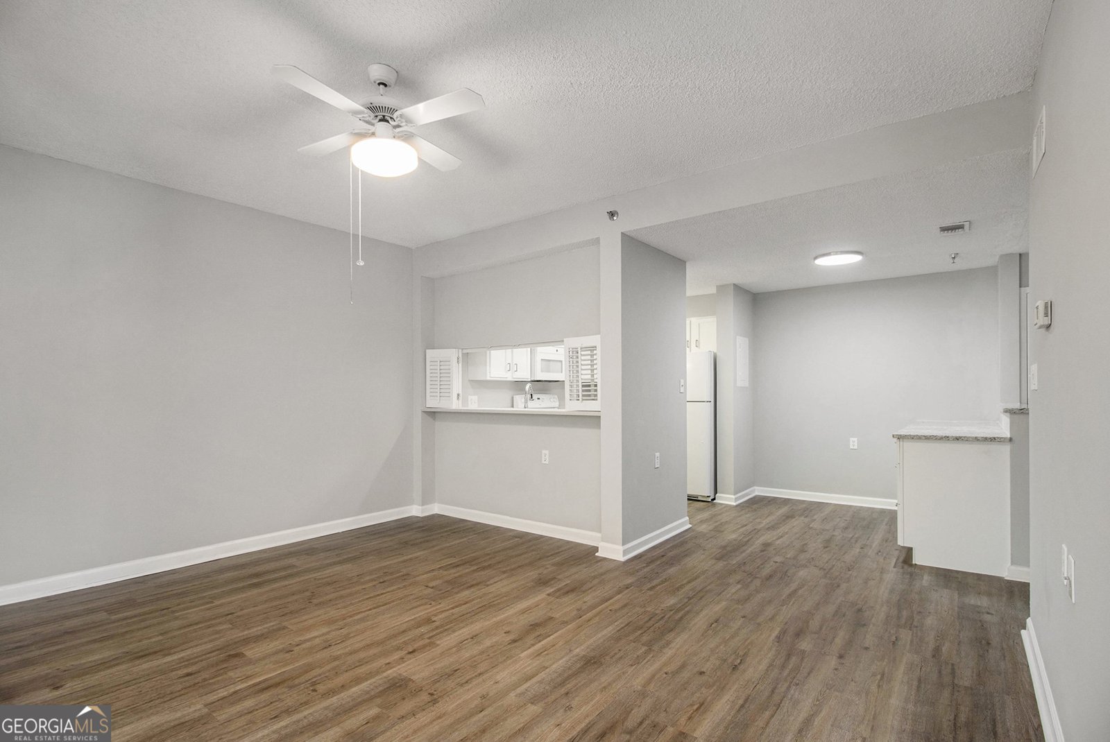 1800 Clairmont Lake Decatur - 7