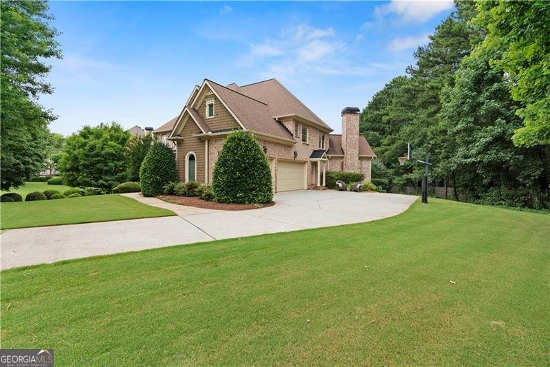 2325 Clement Road Cumming - 40