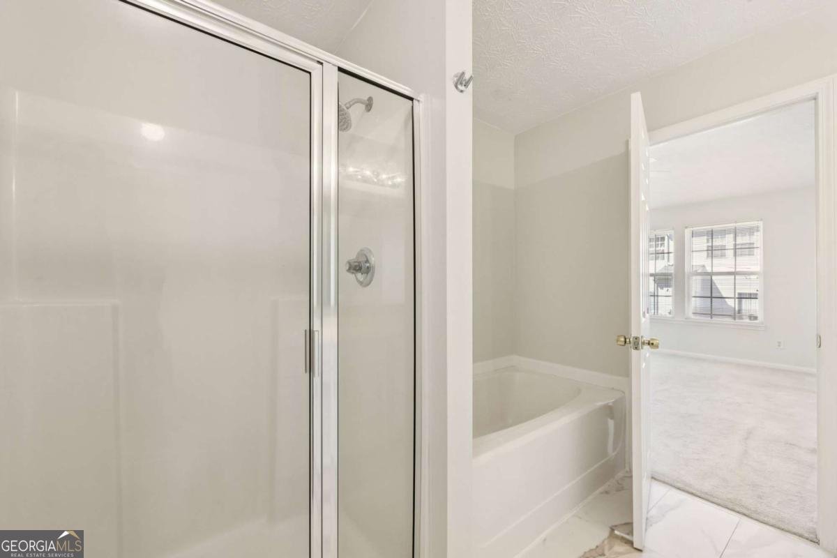 1363 Penhurst Drive Lawrenceville - 16