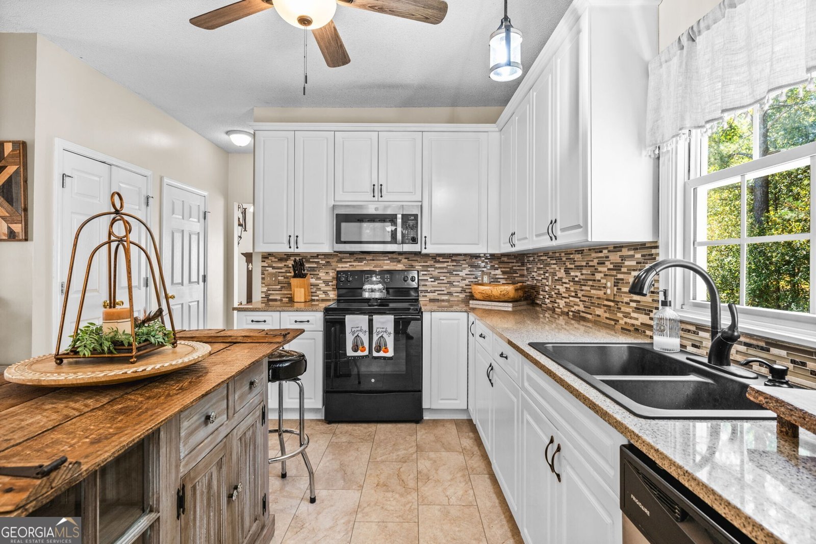 79 States Avenue Dallas - 14