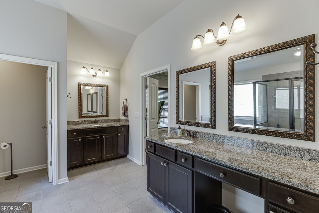 4245 Woodland Bank Boulevard Buford - 16