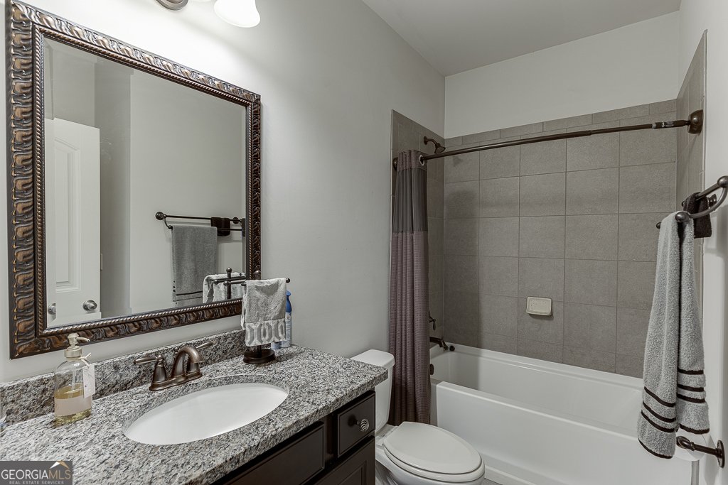 4245 Woodland Bank Boulevard Buford - 2