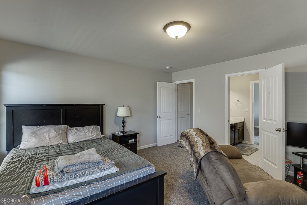 4245 Woodland Bank Boulevard Buford - 4
