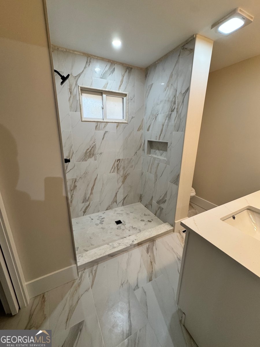 835 Lynn Circle Atlanta - 16