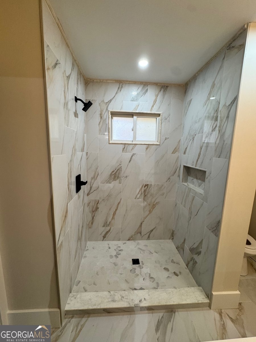 835 Lynn Circle Atlanta - 17