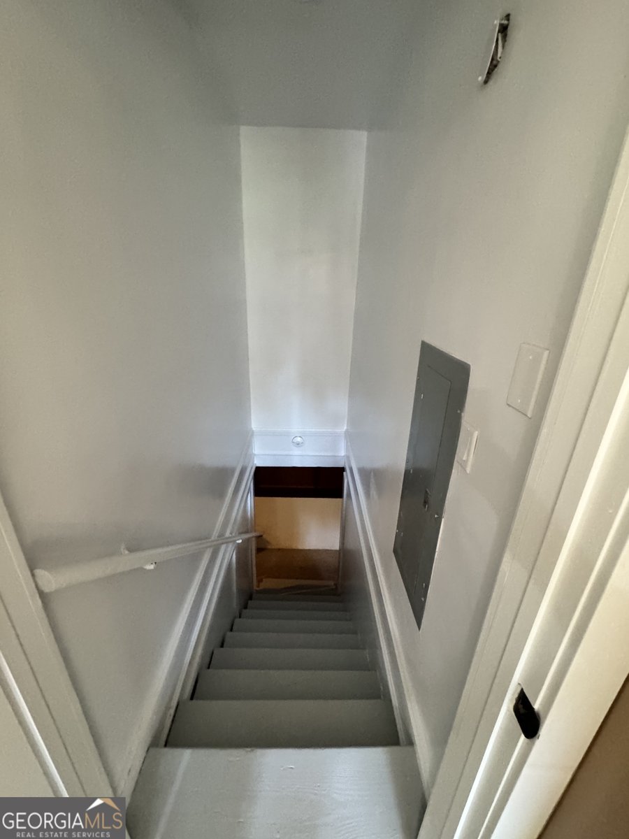 835 Lynn Circle Atlanta - 32