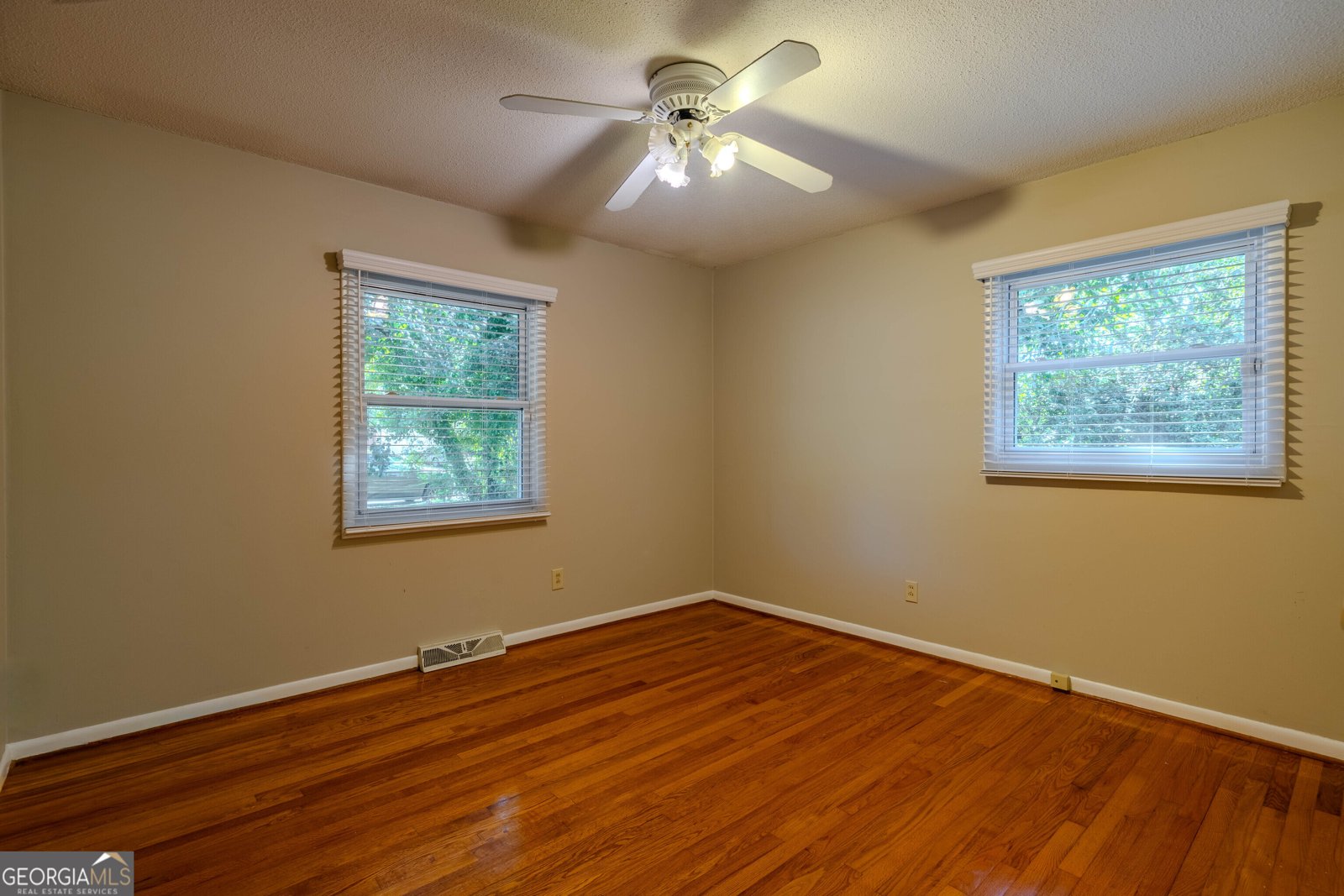 16 Drexel Drive Rome - 17