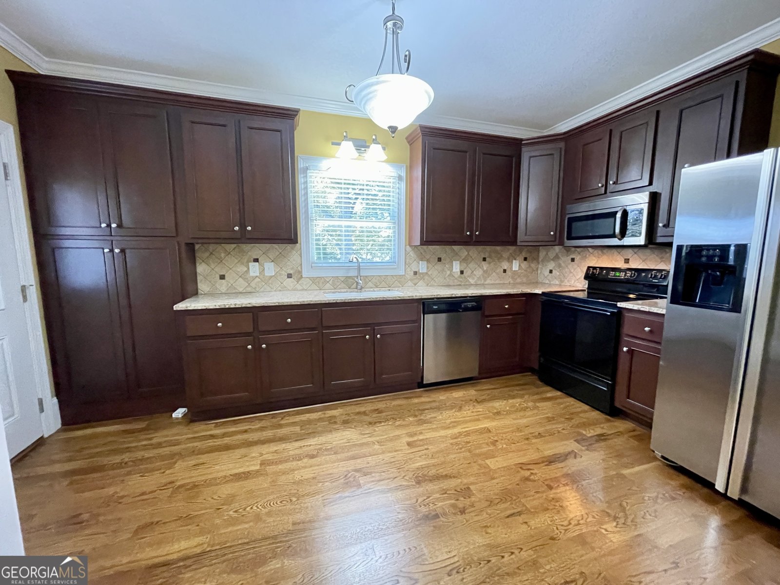 715 Avenue A Rome - 12