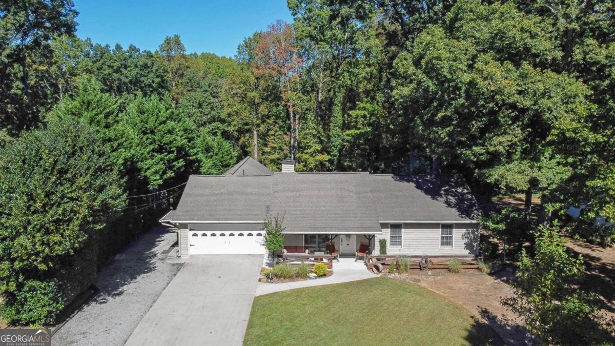 2956 Spring Lake Drive Buford - 15