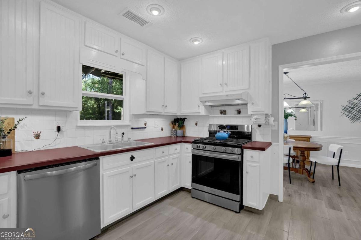 2956 Spring Lake Drive Buford - 5