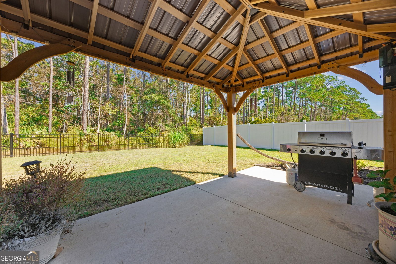 518 Soncel Drive Kingsland - 55