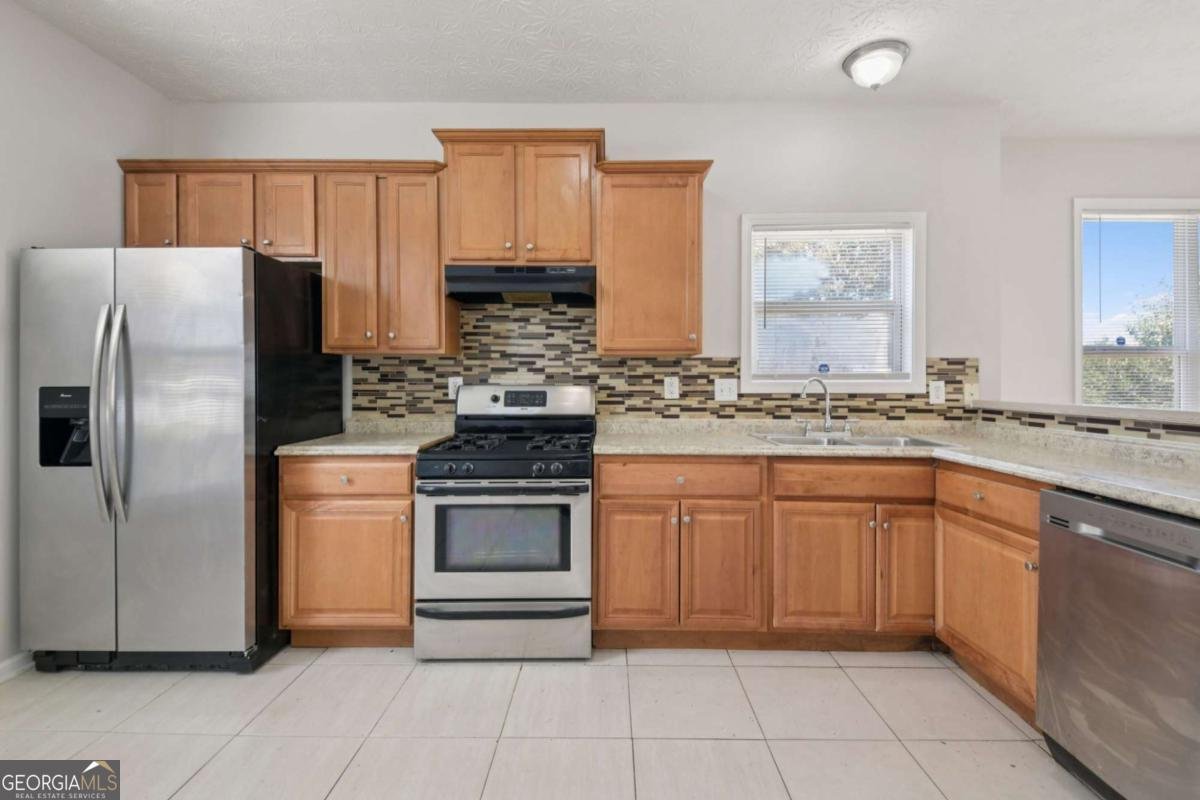 8157 Brookbend Drive Douglasville - 10