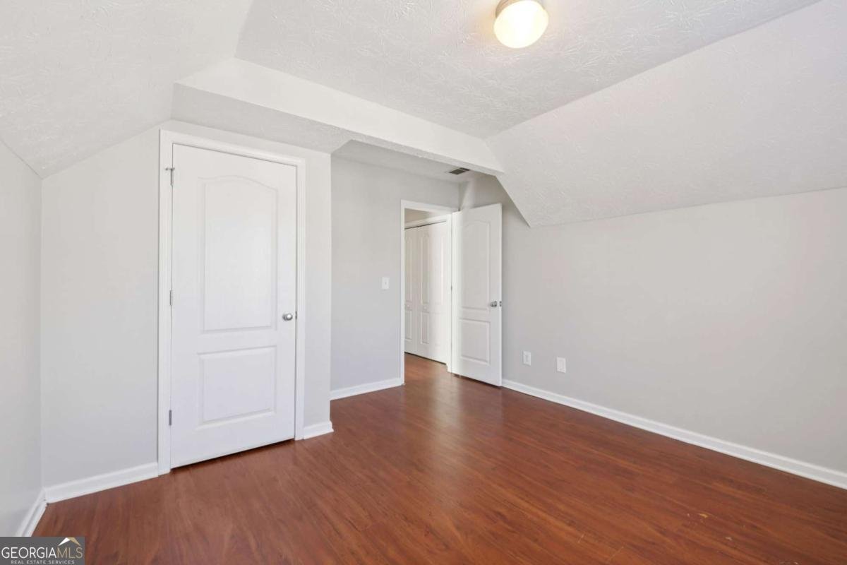 8157 Brookbend Drive Douglasville - 19