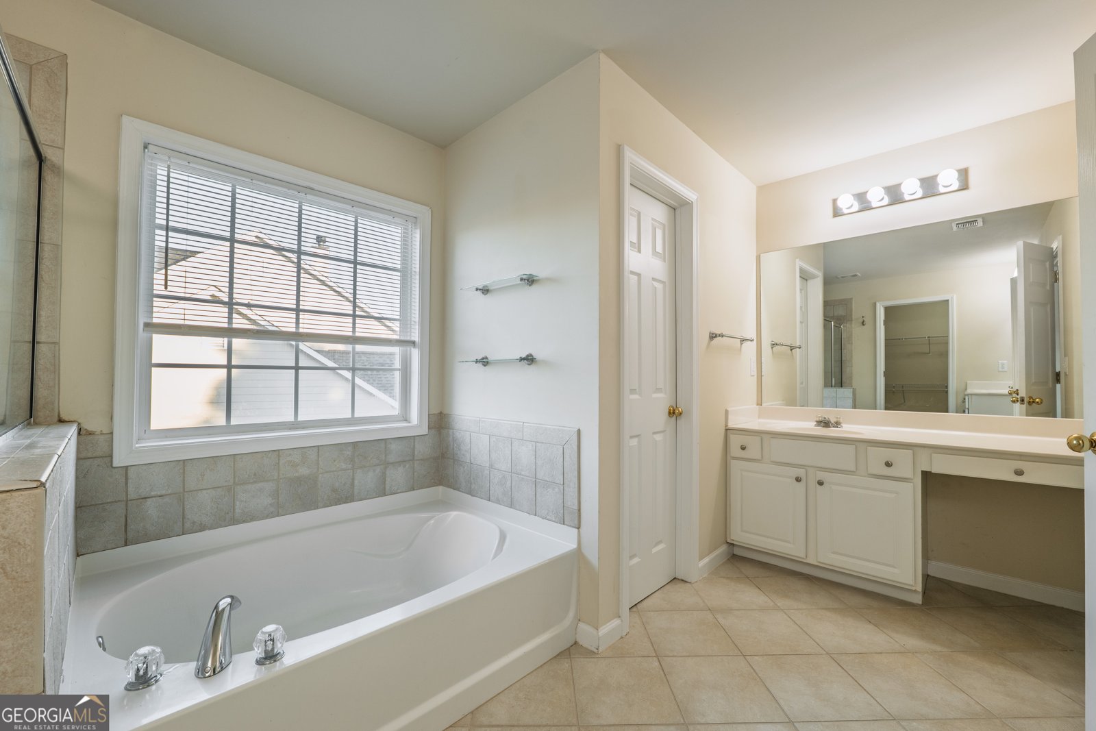 1280 Hidden Creek Point Cumming - 34