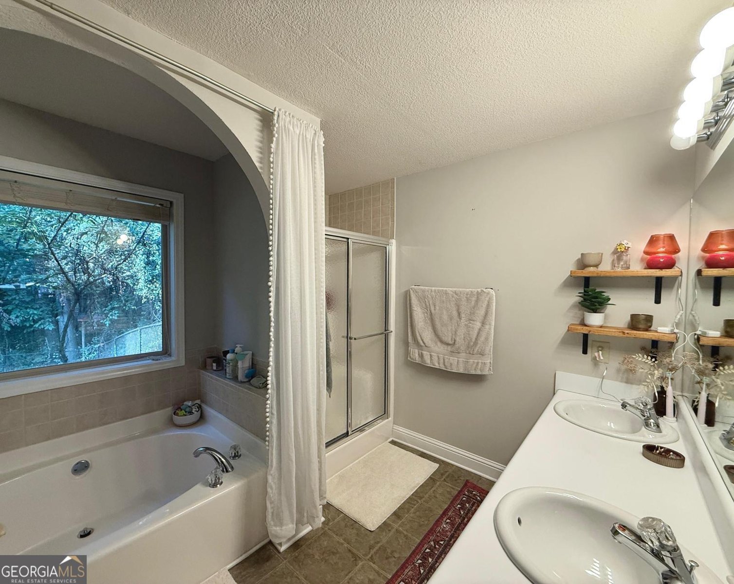 1071 Covenant Court Bethlehem - 16