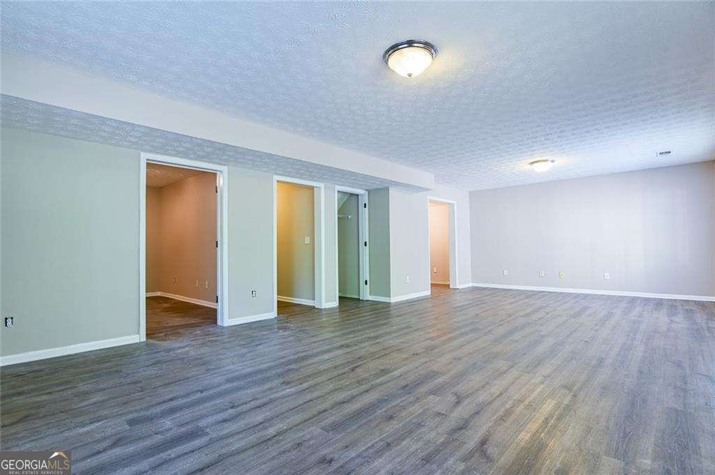 916 Tucker Lane Loganville - 34