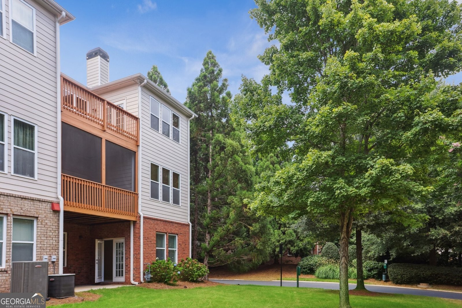 3048 Woodwalk Drive Atlanta - 29