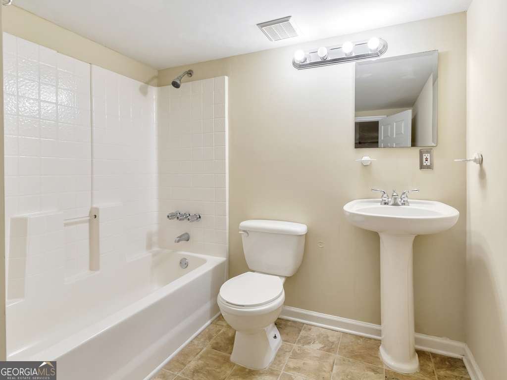 304 Queensbury Walk Acworth - 29