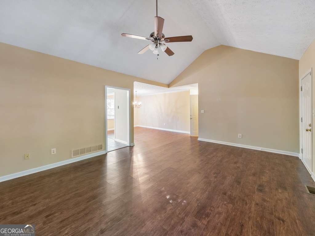 304 Queensbury Walk Acworth - 7