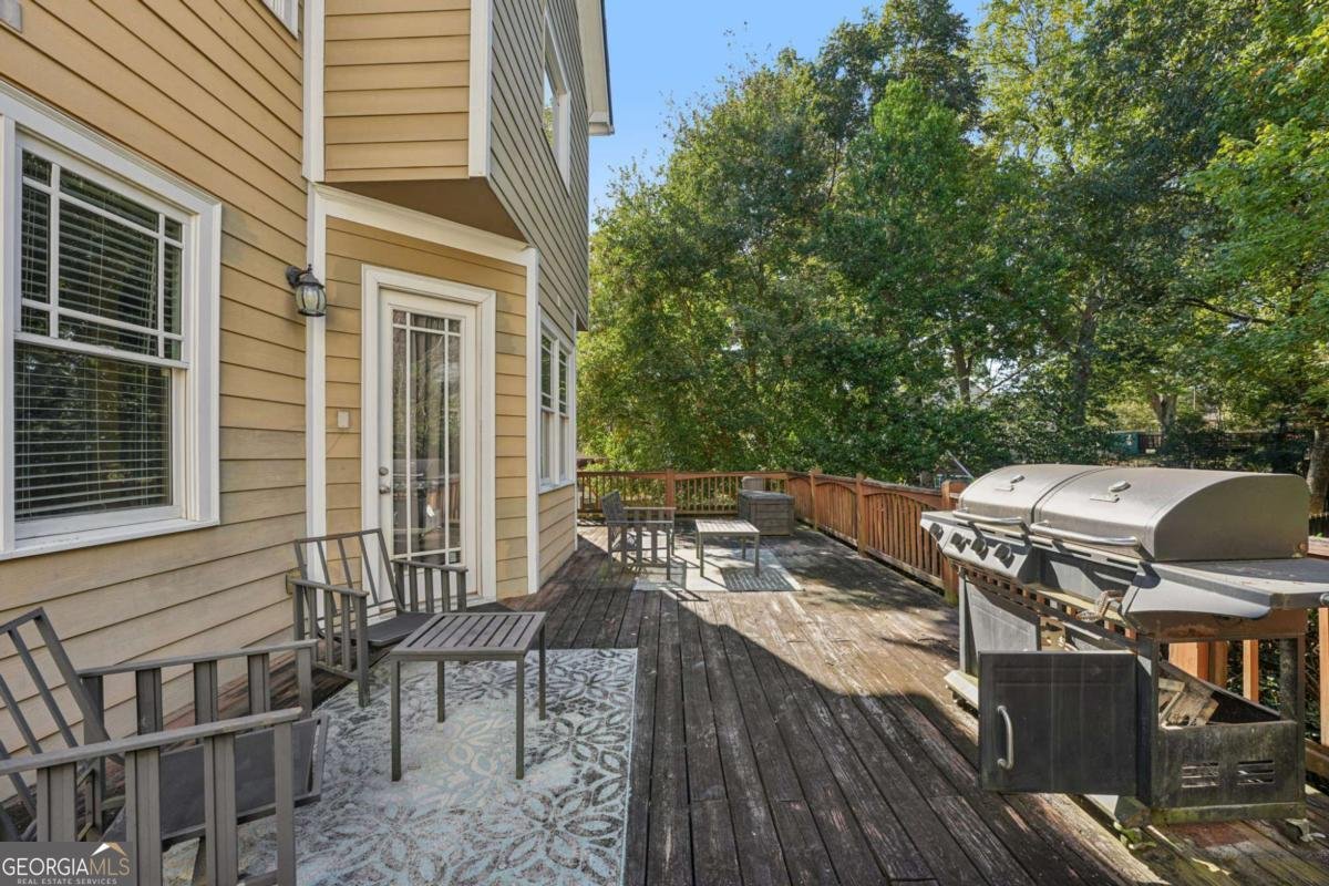 3236 Lynwood Drive Atlanta - 30
