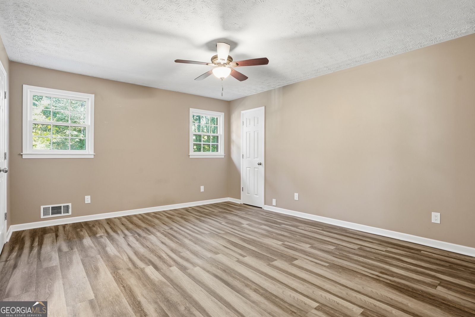 2721 Brackenwood Drive Snellville - 13