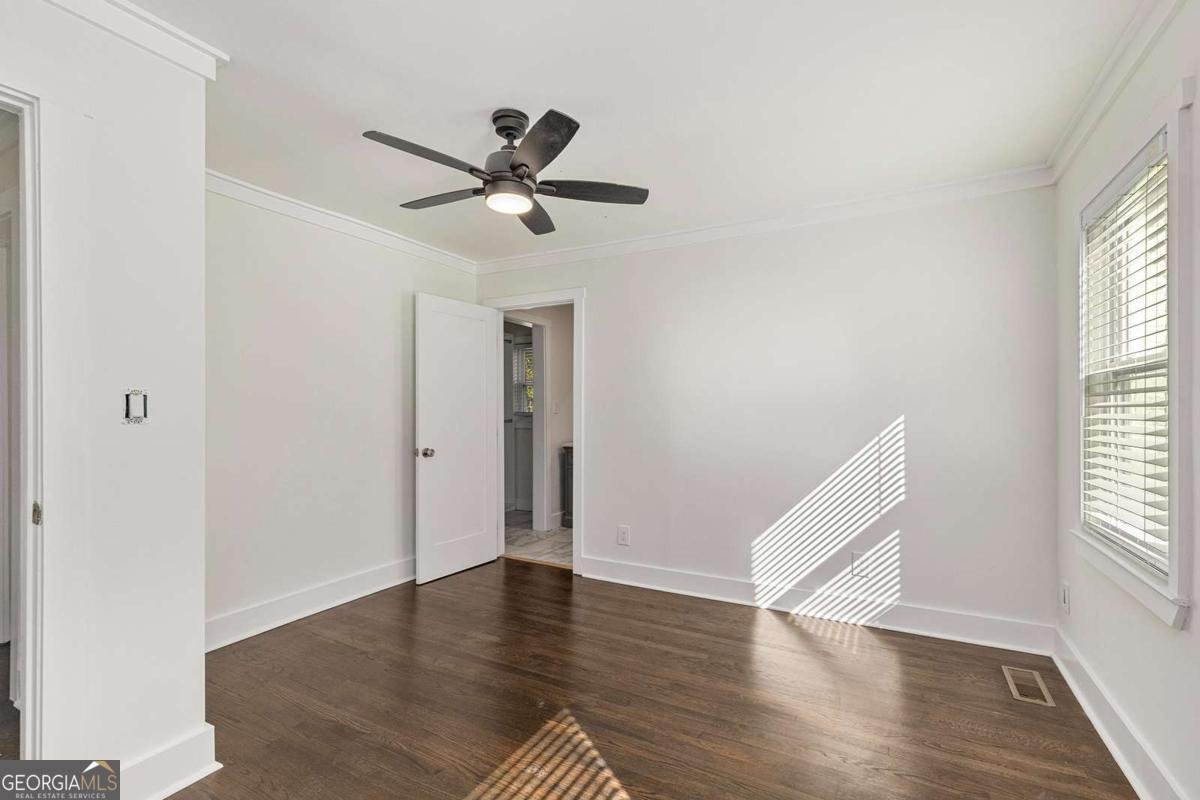 2011 Lexington Ave. East Point - 5