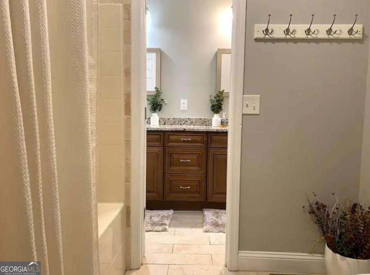 964 Mayson Turner Road Atlanta - 24