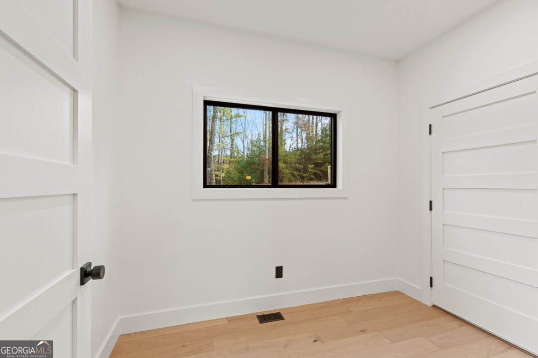 210 Mt Pleasant Ridge Blairsville - 43