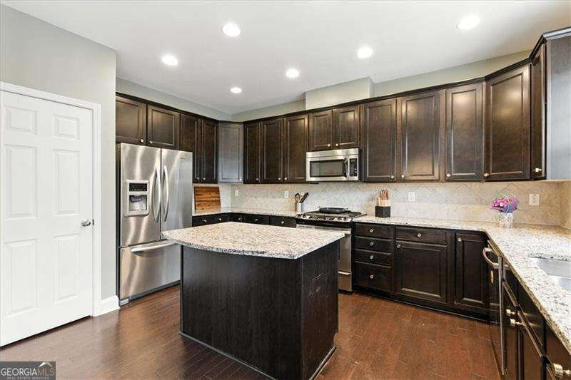 5045 Ridgemont Walk Atlanta - 9