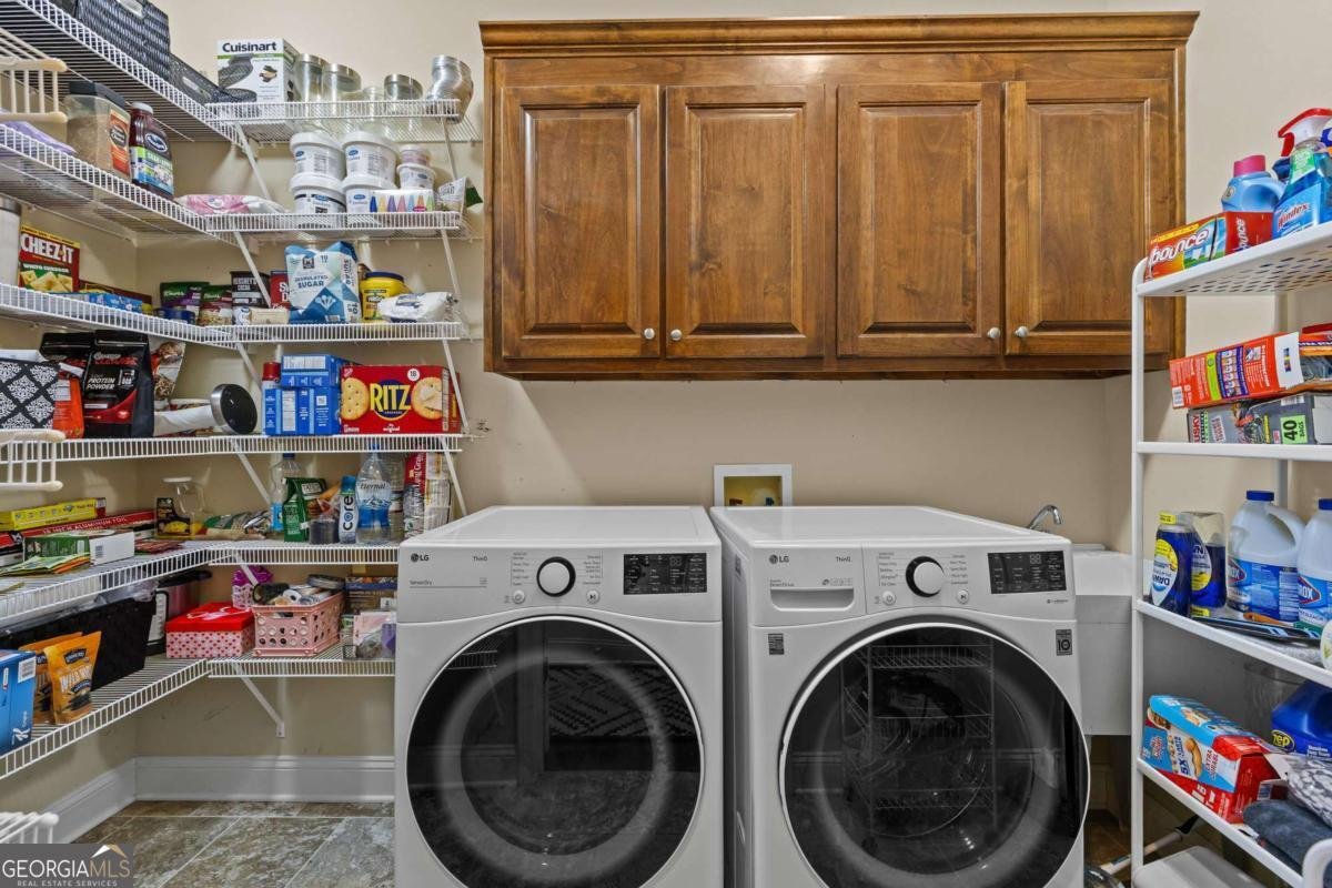 3325 Sweet Basil Lane Loganville - 23