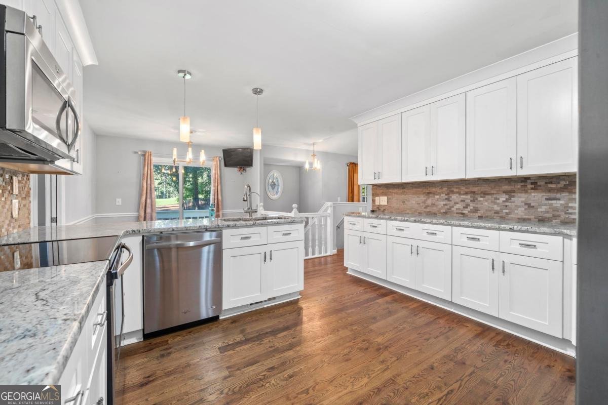 1011 Anchor Bay Circle Greensboro - 23