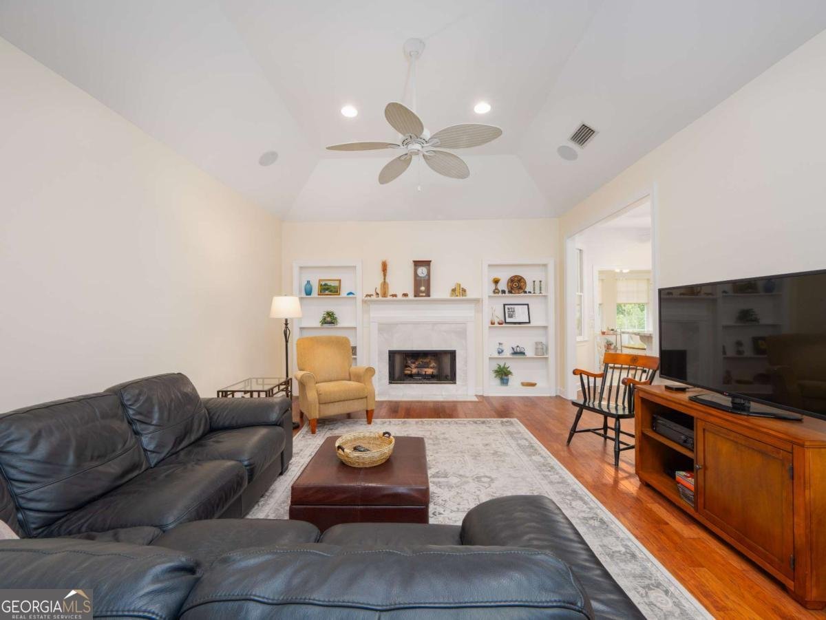 317 Commons Road St. Simons - 16