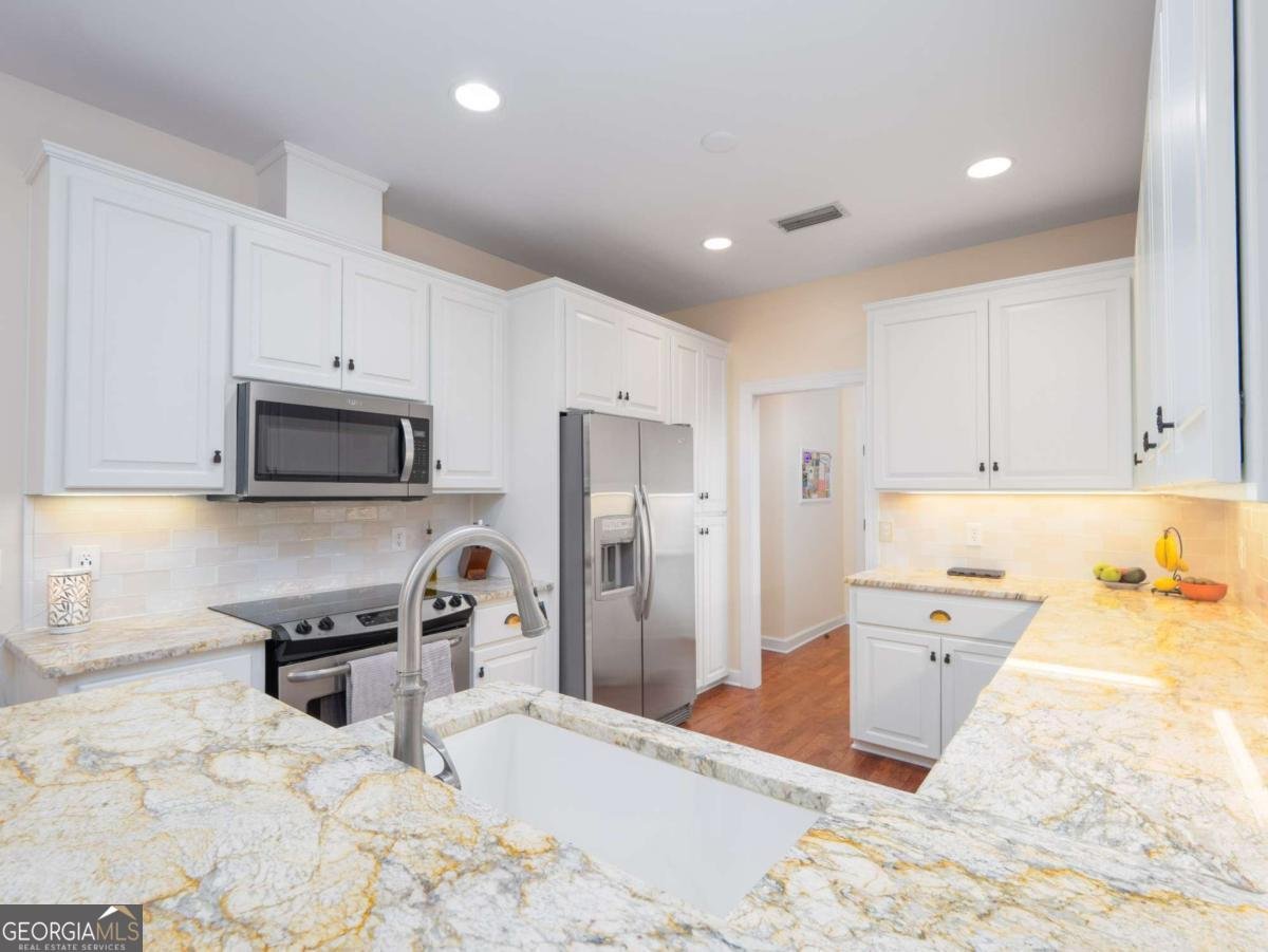 317 Commons Road St. Simons - 5