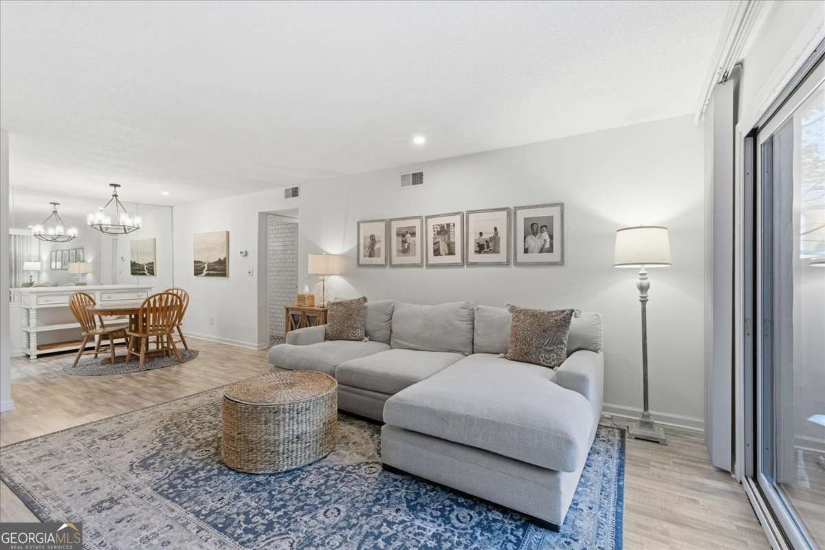 6851 Roswell Road Sandy Springs - 1