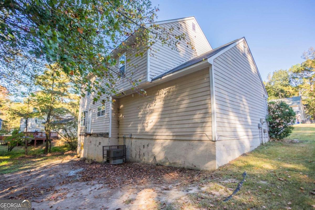 910 Forest Path Stone Mountain - 27
