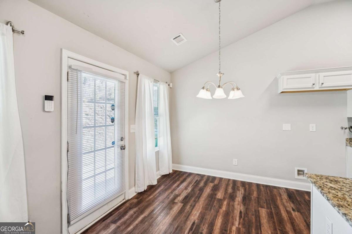 224 Katie Lane Commerce - 14