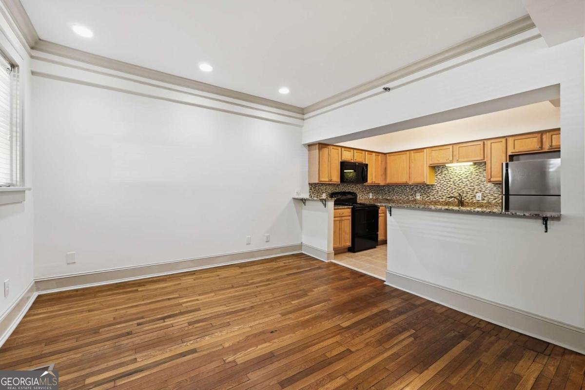 2855 Peachtree Road Atlanta - 11