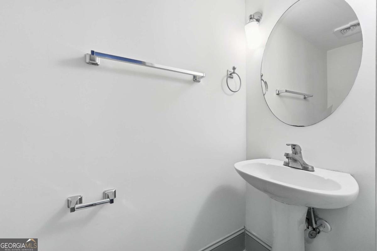 2855 Peachtree Road Atlanta - 14