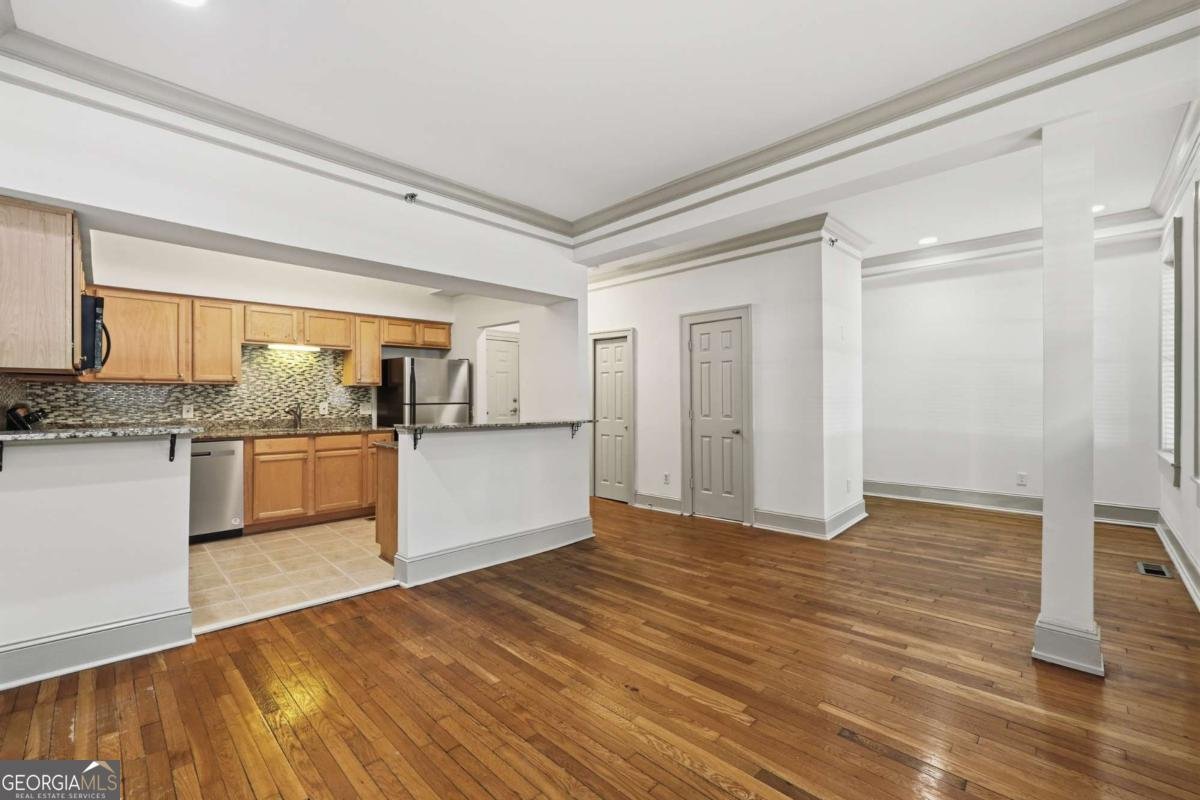 2855 Peachtree Road Atlanta - 9