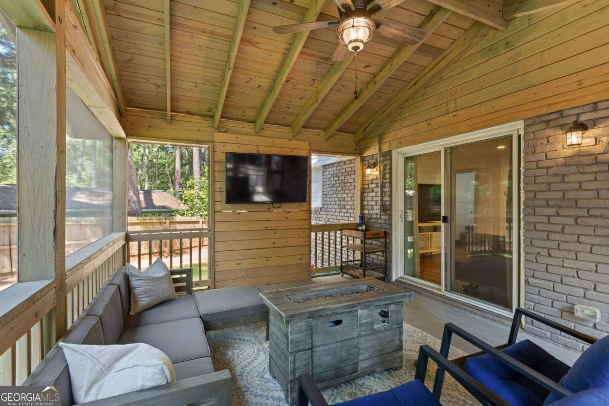 2937 Sylvan Ramble Road Atlanta - 36